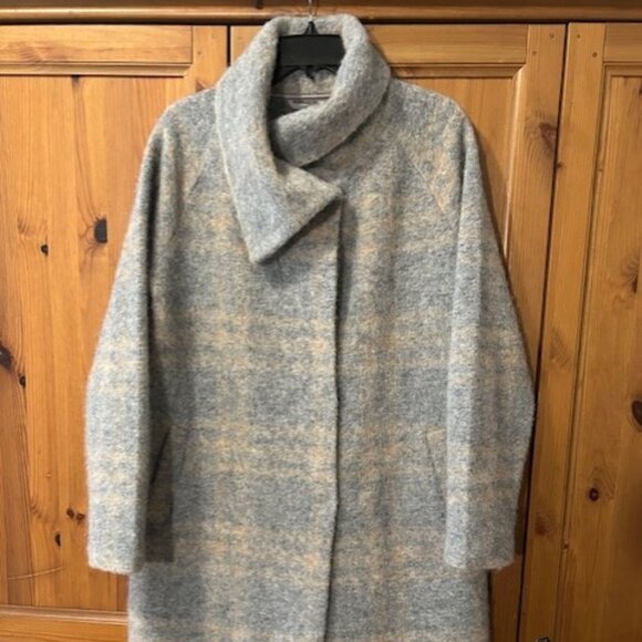 Wool blend demi-season coat , size M, Very Good condition ! - Picture 1 of 14